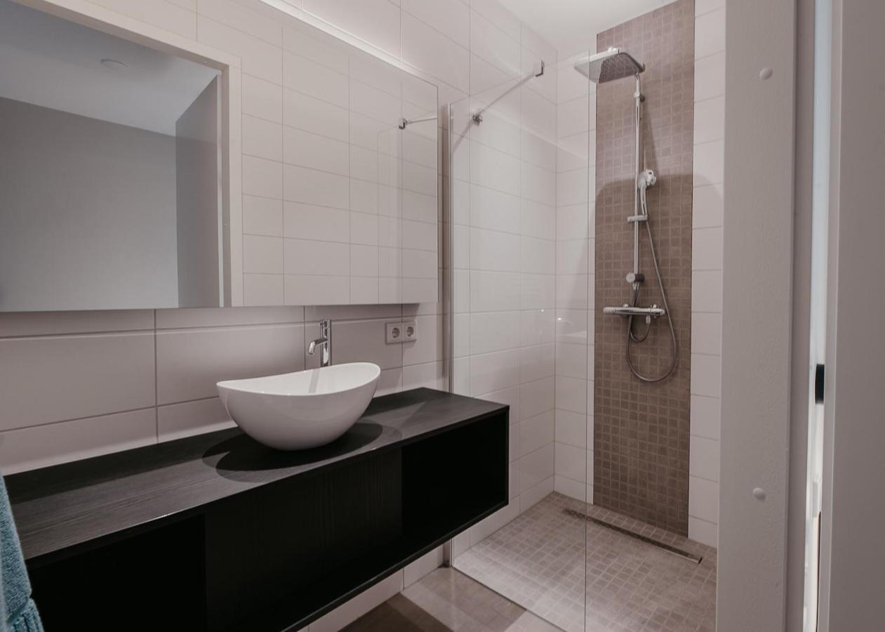 Residence Oude Haven luxe appartementen met sauna Colijnsplaat Buitenkant foto